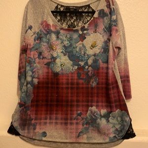 BOGO Style and co long sleeve shirts